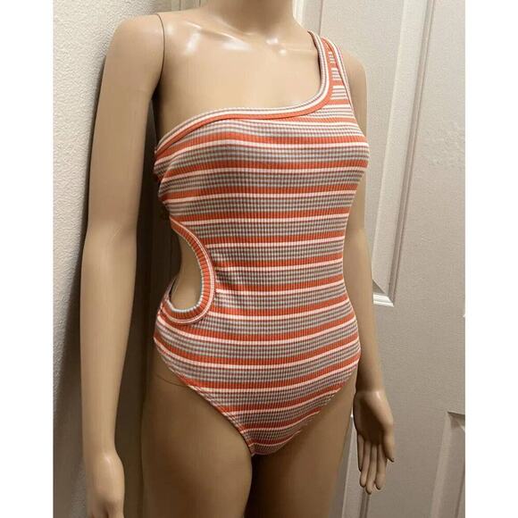 Wild Fable Womens 1 Shoulder Cut Out Body Sour With Snaps On Crotch - Picture 2 of 12